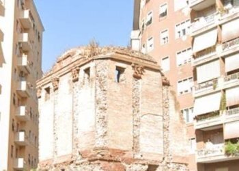 Foto 3 - Terreno non edificabile Via Homs
 
37-39, Roma - foto 3