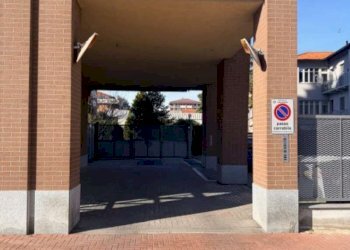 img_6122 - Box Collegno - foto 2