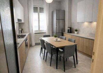 Cucina - Casa indipendente via Piave, 1, Lozza - foto 5