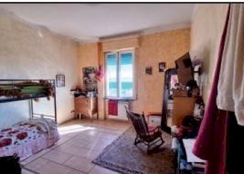 Camera da letto - Bilocale all'asta via Nicolò Copernico, 13, Genova (zona Borgoratti) - foto 10