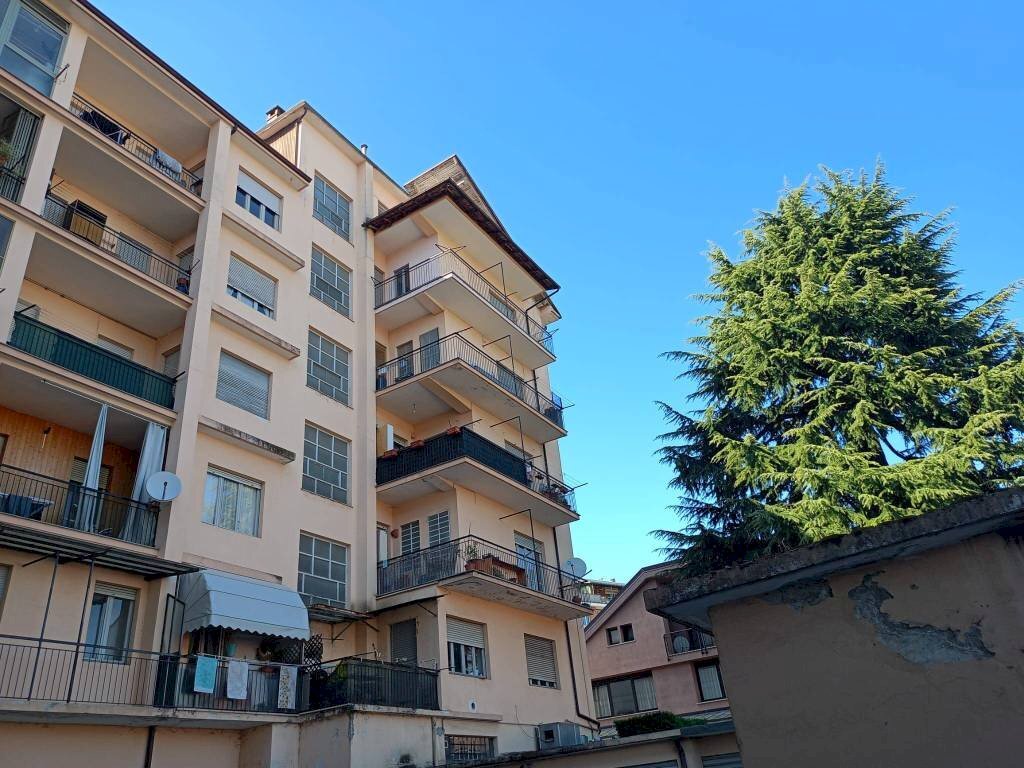 Facciata - Bilocale largo Argentera, Borgo San Dalmazzo - foto 3