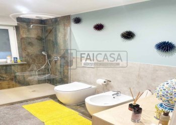 Bagno - Bilocale via Brunetta, 18, Torino (zona Cenisia) - foto 8