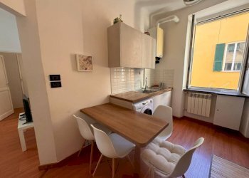 Cucina - Quadrilocale vico del Dragone, 5, Genova (zona Centro Storico) - foto 5