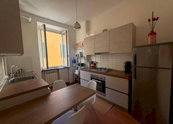 Cucina - Quadrilocale vico del Dragone, 5, Genova (zona Centro Storico) - foto 6