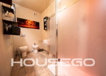 Bagno - Bilocale via Emilio Salgari, 491, Genova (zona Pegli) - foto 6