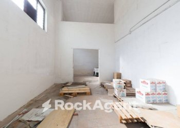 Magazzino - Warehouse via Luigi Galvani, Acireale - photo 6