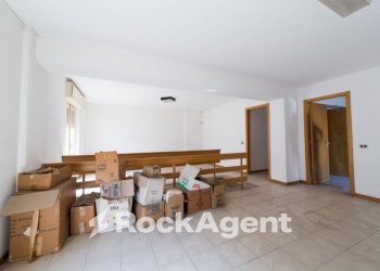 Interno non residenziale - Warehouse via Luigi Galvani, Acireale - photo 9