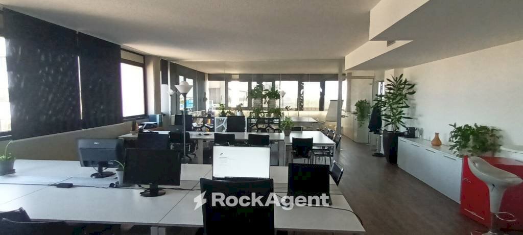 Ufficio - Ufficio via Lisbona, 10, Padova - foto 2