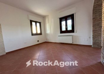 Cucina - Casa indipendente via Salvaiella, 7, Spoltore - foto 13