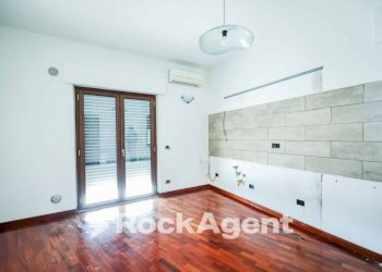 Salone - Quadrilocale via Ferdinando Galiani, 91, Catanzaro - foto 1