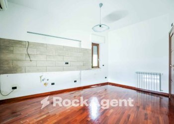 Cucina - Quadrilocale via Ferdinando Galiani, 91, Catanzaro - foto 4