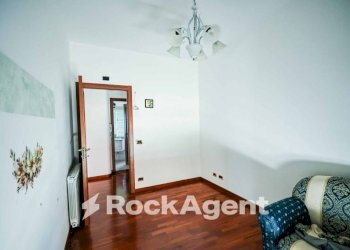 Camera da letto - Quadrilocale via Ferdinando Galiani, 91, Catanzaro - foto 13