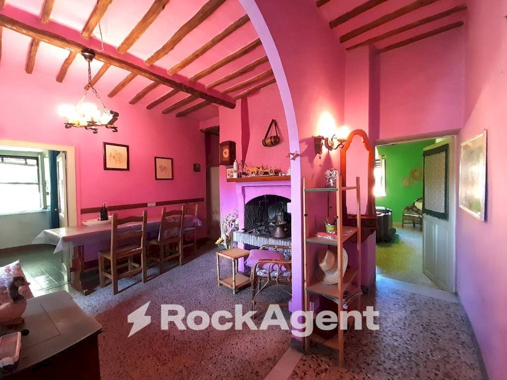 Salone - Four-room apartment via Santa Maria Maddalena 16 acquapendente, Acquapendente - photo 3