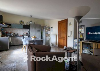 Salone - Appartamento via Gianvincenzo Gravina, 23, Catanzaro - foto 12