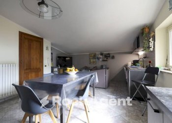 Salone - Appartamento via Gianvincenzo Gravina, 23, Catanzaro - foto 13