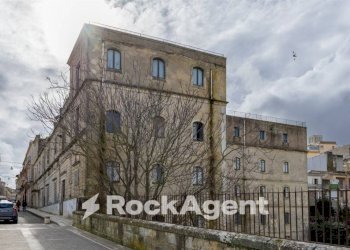 Zona - Hotel via Traspontino, 1, Ragusa - foto 1