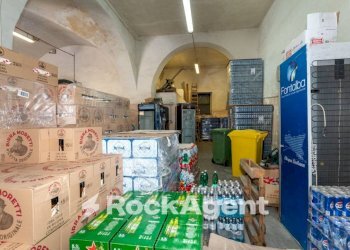 Magazzino - Magazzino piazza Maravigna, 9, Catania - foto 15