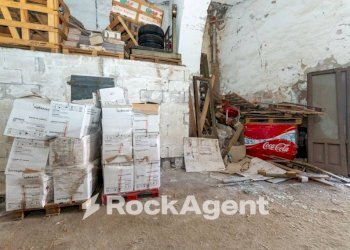 Cantina - Magazzino piazza Maravigna, 9, Catania - foto 32