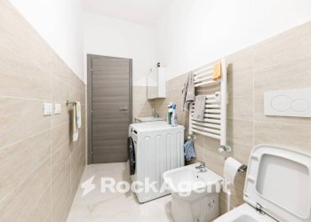 Bagno - Quadrilocale via alla Costa di Teglia, 3b, Genova (zona Bolzaneto) - foto 24