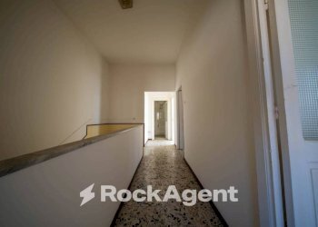 Corridoio - Four-room apartment via Cagliari, 11, Sorso - photo 20