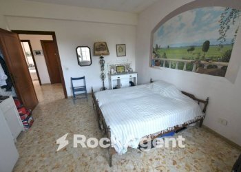 Camera da letto - Villa strada del Pantanello, 644, Latina - foto 15