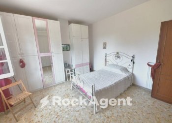 Camera da letto - Villa strada del Pantanello, 644, Latina - foto 17