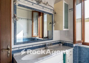 Bagno - Three-room apartment via Palestro, 55, Mede - photo 17