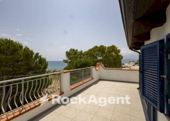 Terrazzo - Villa contrada Botterio, Montauro - photo 2