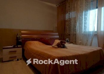 Camera da letto - Three-room apartment via Silvio Pellico, 35, Mede - photo 14