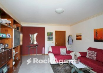 Salone - Three-room apartment via Santi Bonaccorsi, 6, Aci Catena - photo 14