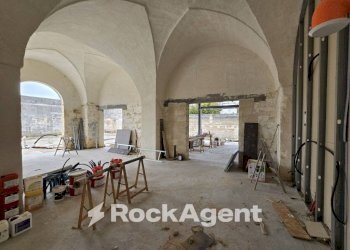 Interno non residenziale - Stable - Palace via Gioacchino Rossini, 30, Melendugno - photo 38