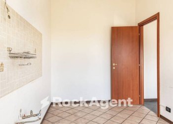 Salone - Bilocale via Monte Baldo, 25, Vigevano - foto 4