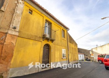 Facciata - Three-room apartment via Giacomo Matteotti, 20, Caraffa di Catanzaro - photo 4