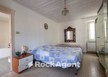 Camera da letto - Three-room apartment via Giacomo Matteotti, 20, Caraffa di Catanzaro - photo 21