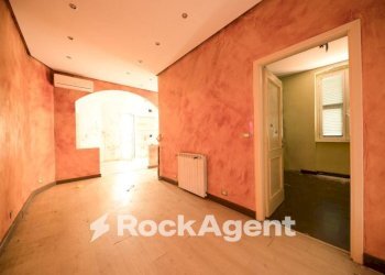 Stanza non arredata - Three-room apartment via Leonardo Montaldo, 21, Genova (neighborhood Marassi) - photo 5