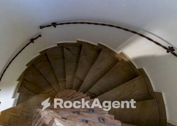 Scala - Stable - Palace via Vincenzo D'Amato, 70, Catanzaro - photo 38