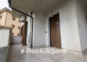Interno palazzo - Villa via Roberto Niederer, Soveria Simeri - foto 24