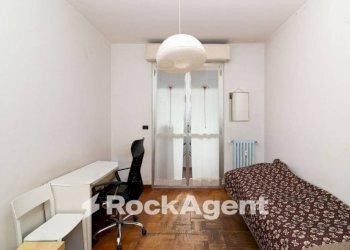 Camera da letto - Apartment via Giovanni Roveda, 22, Torino (neighborhood Mirafiori Sud) - photo 11