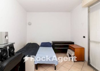 Camera da letto - Apartment via Giovanni Roveda, 22, Torino (neighborhood Mirafiori Sud) - photo 17