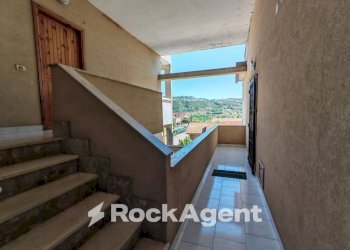 Interno palazzo - Ufficio contrada Colamaio, Pizzo - foto 6