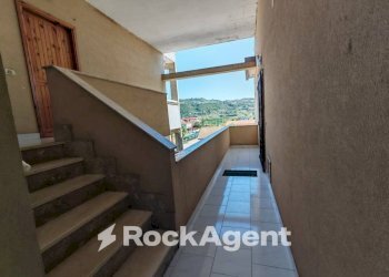 Interno palazzo - Ufficio contrada Colamaio, Pizzo - foto 10