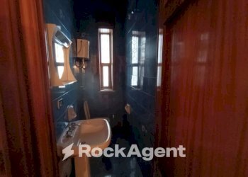 Bagno - Villa via Marcinelle ang. L. Da Vinci, Salice Salentino - photo 11