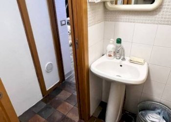 Bagno - Shop via Sant'Angelo, 7, Foggia - photo 10