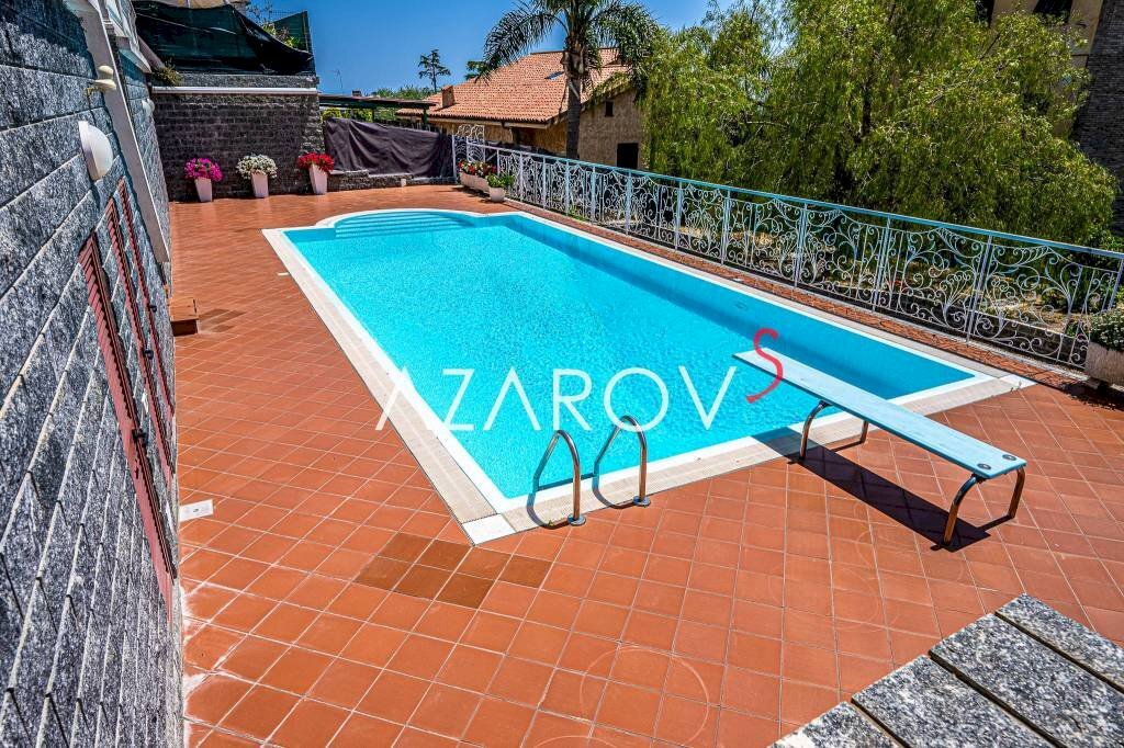 Piscina - Villa strada Solaro, 128, Sanremo - foto 2