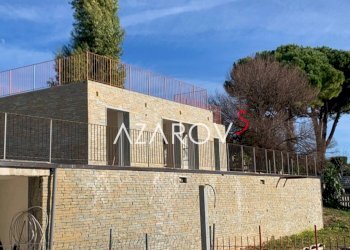 Facciata - Villa via Coggiola, 49, Bordighera - foto 7