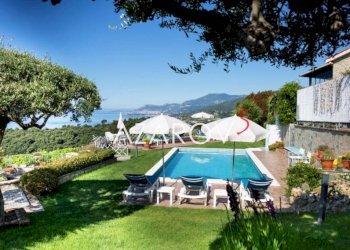 Piscina - Villa via Coggiola, 12, Bordighera - foto 1