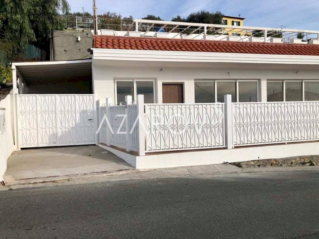 Facciata - Villa via Gabriele D'Annunzio, Sanremo - foto 3