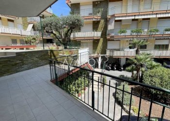 Balcone - Quadrilocale via Asplanato Siccardi, 14, Sanremo - foto 5