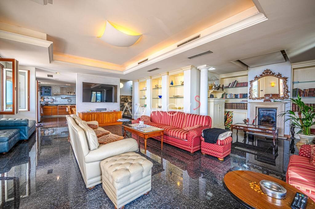 Salone - Villa strada Noci, 56, Ospedaletti - photo 2