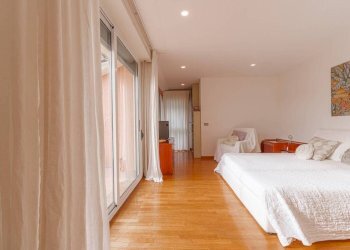 Camera da letto - Apartment corso Vittorio Emanuele, 236, Camporosso - photo 17